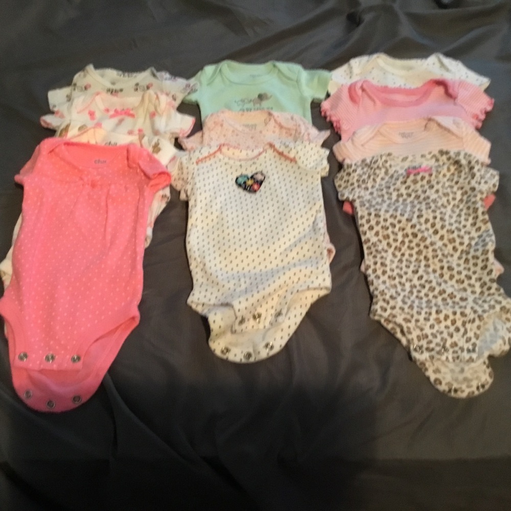 LOT OF NEWBORN ONESIES